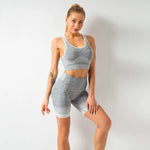 Load image into Gallery viewer, Sport Set Women Seamless Yoga Set Women Gym Clothes Long Sleeve Ombre Legging set High Waisted Winter Gym Wear Tight Yoga Suit
