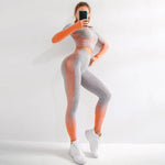 Load image into Gallery viewer, Sport Set Women Seamless Yoga Set Women Gym Clothes Long Sleeve Ombre Legging set High Waisted Winter Gym Wear Tight Yoga Suit
